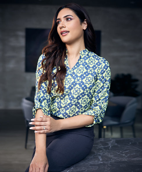 Women's Notch Collar Chiffon Top